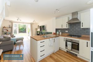 Kitchen- click for photo gallery
